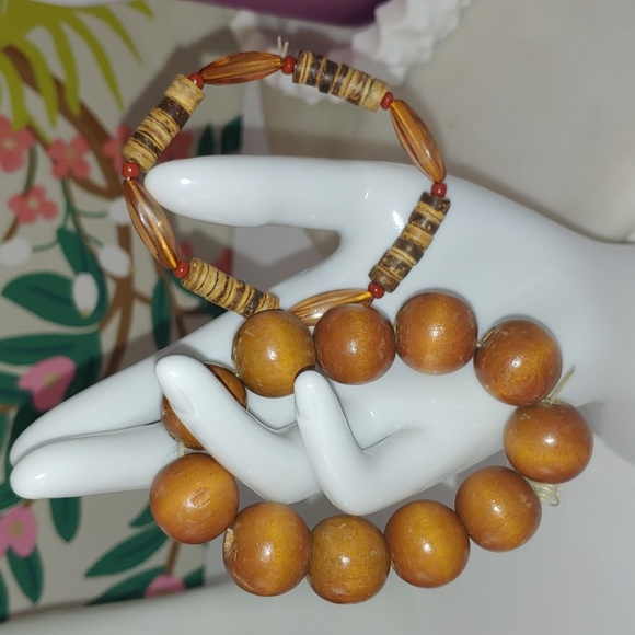 Wooden jewelry bundle - Picture 10 of 15